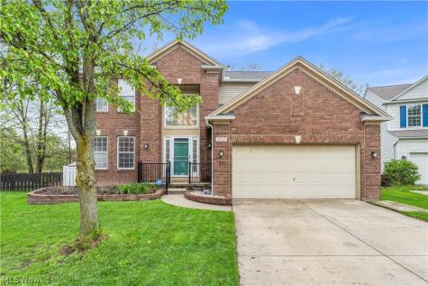 9026 Huxley Lane Olmsted Twp OH 44138