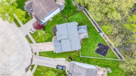 9026 Huxley Lane Olmsted Twp OH 44138
