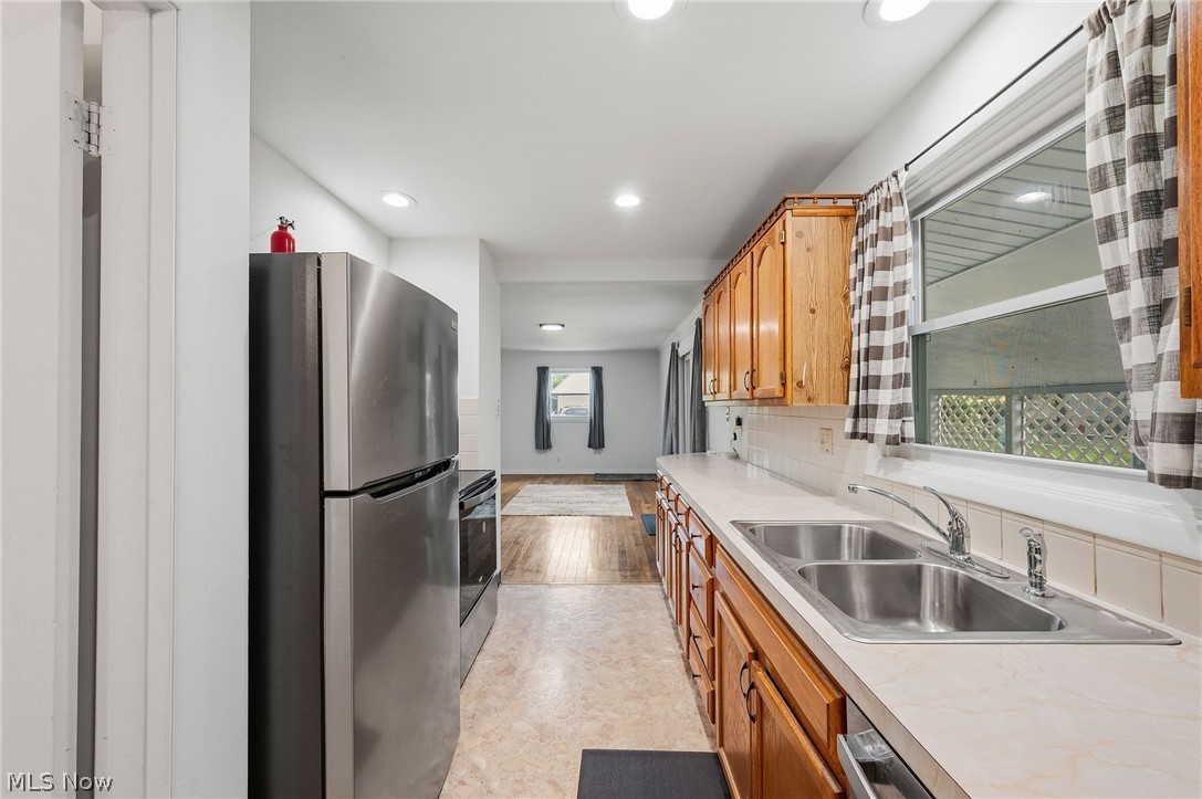 1524 Bancroft Street Cuyahoga Falls OH 44221
