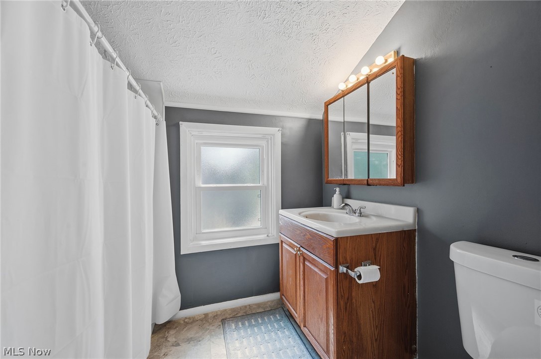 1524 Bancroft Street Cuyahoga Falls OH 44221