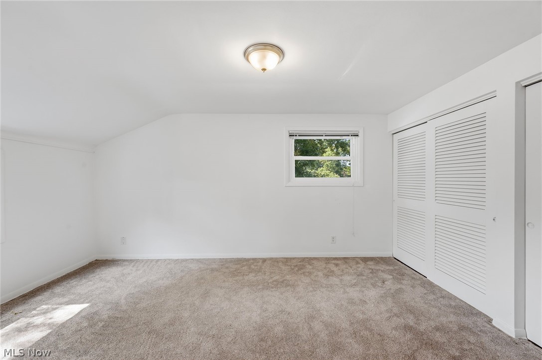 1524 Bancroft Street Cuyahoga Falls OH 44221