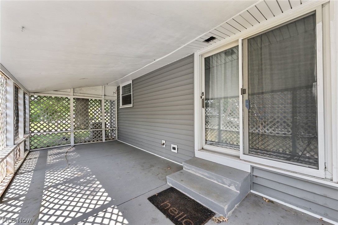 1524 Bancroft Street Cuyahoga Falls OH 44221