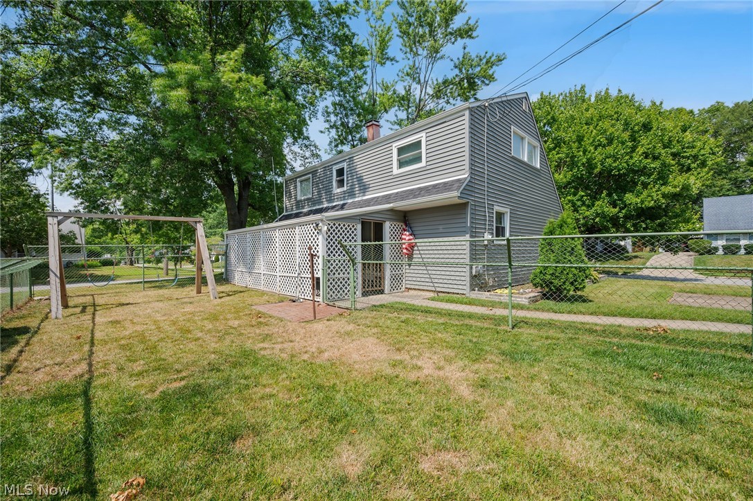 1524 Bancroft Street Cuyahoga Falls OH 44221