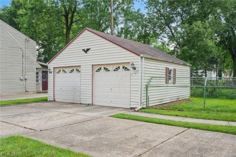 1524 Bancroft Street Cuyahoga Falls OH 44221