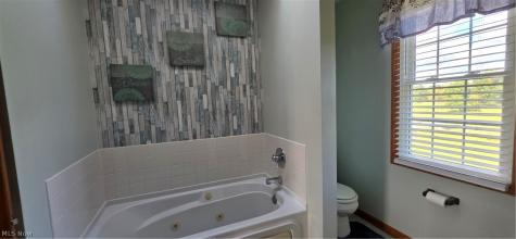 1965 Augusta Drive SE Massillon OH 44646