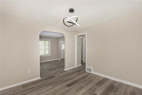 22530 Harms Road Richmond Heights OH 44143