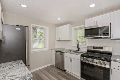 22530 Harms Road Richmond Heights OH 44143