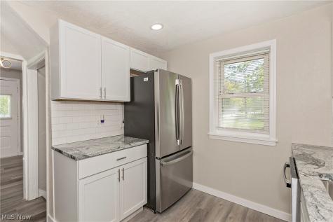 22530 Harms Road Richmond Heights OH 44143