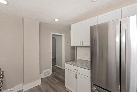22530 Harms Road Richmond Heights OH 44143