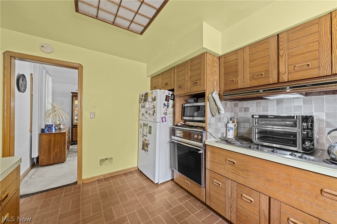 246 Elmdale Avenue Akron OH 44313