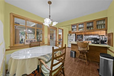 246 Elmdale Avenue Akron OH 44313