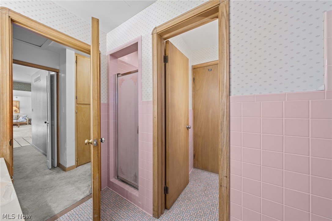 246 Elmdale Avenue Akron OH 44313