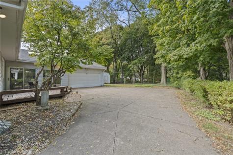 246 Elmdale Avenue Akron OH 44313
