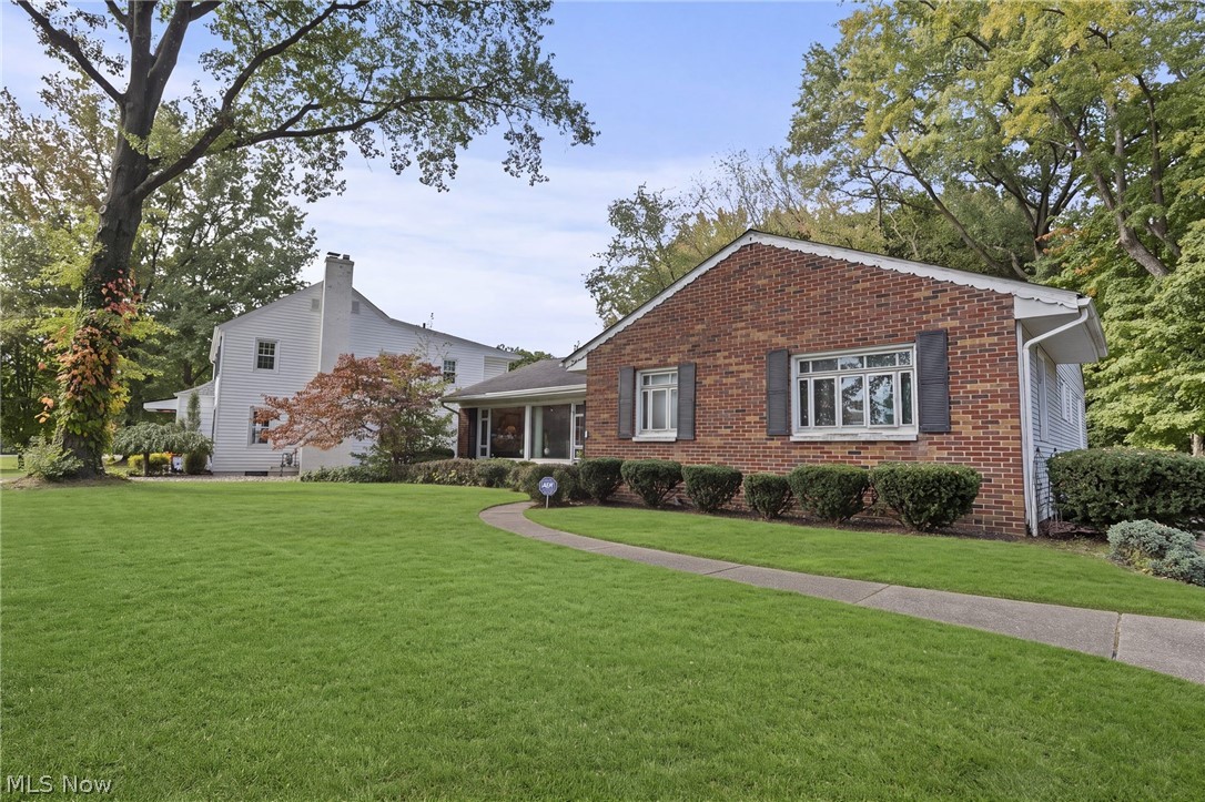 246 Elmdale Avenue Akron OH 44313