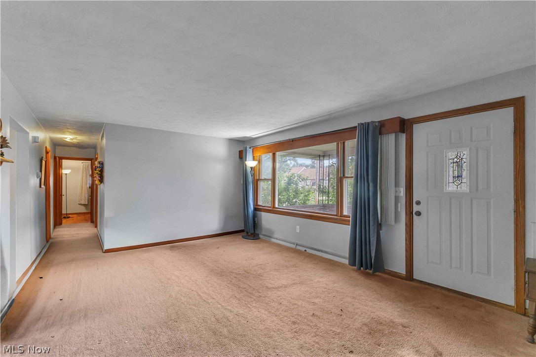 146 East Street Wellington OH 44090