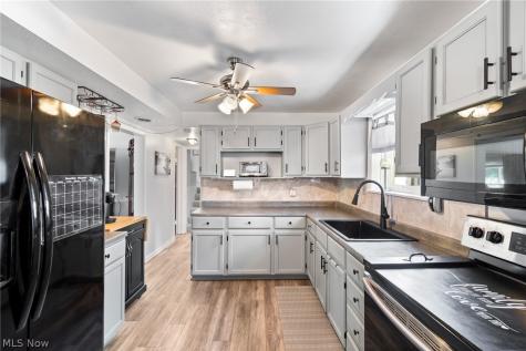 4127 Denison Avenue Lorain OH 44055