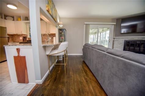 191 Best Drive Berea OH 44017