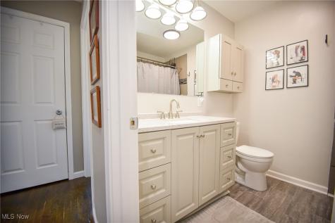 191 Best Drive Berea OH 44017