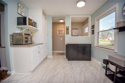 191 Best Drive Berea OH 44017