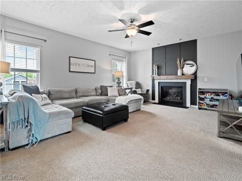 3145 Wheaton Dr Drive Avon OH 44011