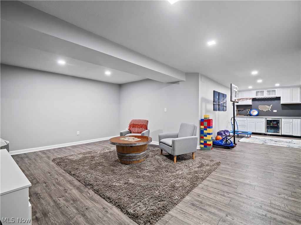 3145 Wheaton Dr Drive Avon OH 44011