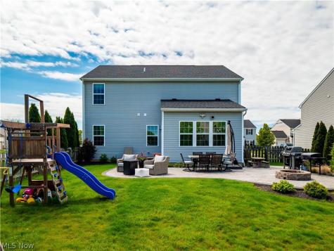 3145 Wheaton Dr Drive Avon OH 44011