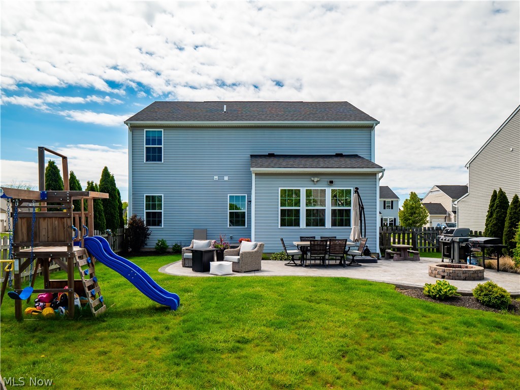 3145 Wheaton Dr Drive Avon OH 44011