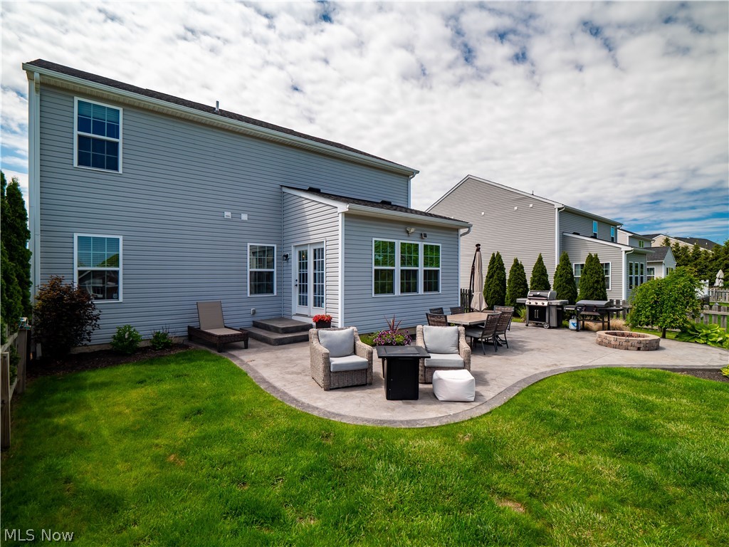 3145 Wheaton Dr Drive Avon OH 44011