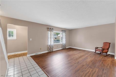 244 Georgia Avenue Elyria OH 44035