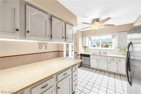 244 Georgia Avenue Elyria OH 44035