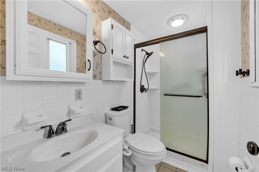 244 Georgia Avenue Elyria OH 44035