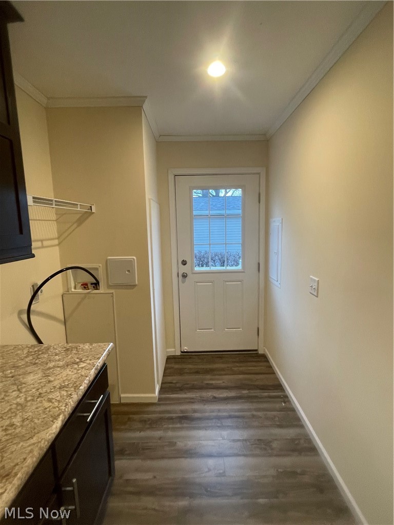 77 A Street SW Navarre OH 44662