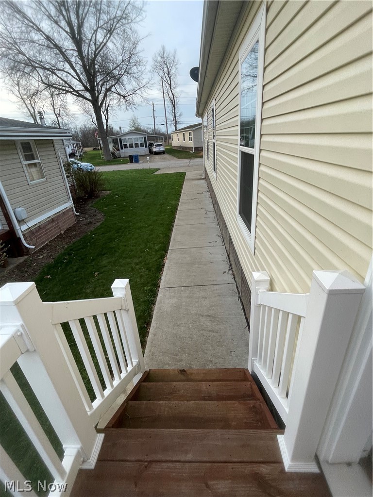 77 A Street SW Navarre OH 44662