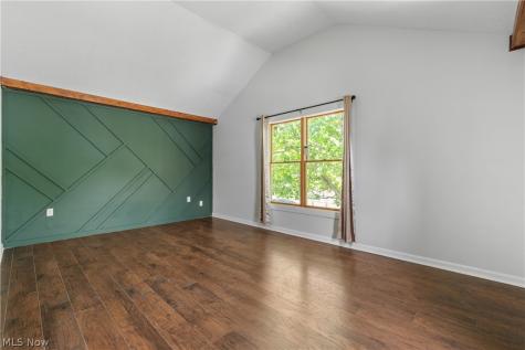 1359 Delia Avenue Akron OH 44320