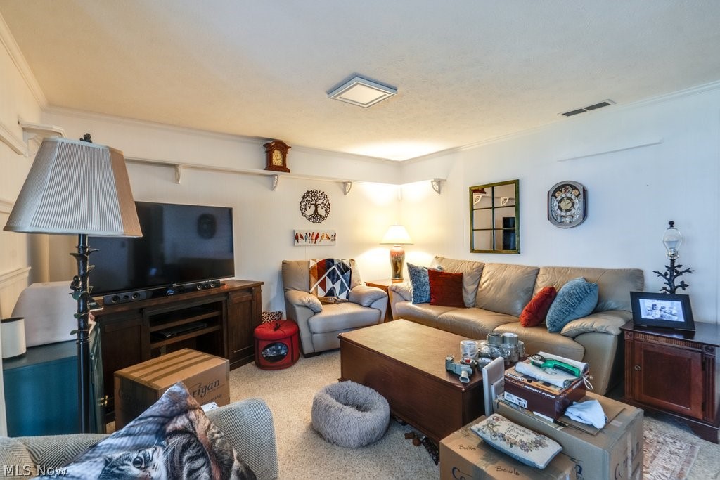 6723 Edgemoor Avenue Solon OH 44139