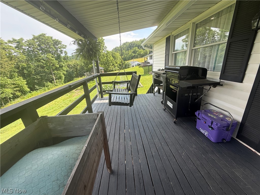 59668 Batesville Road Quaker City OH 43773