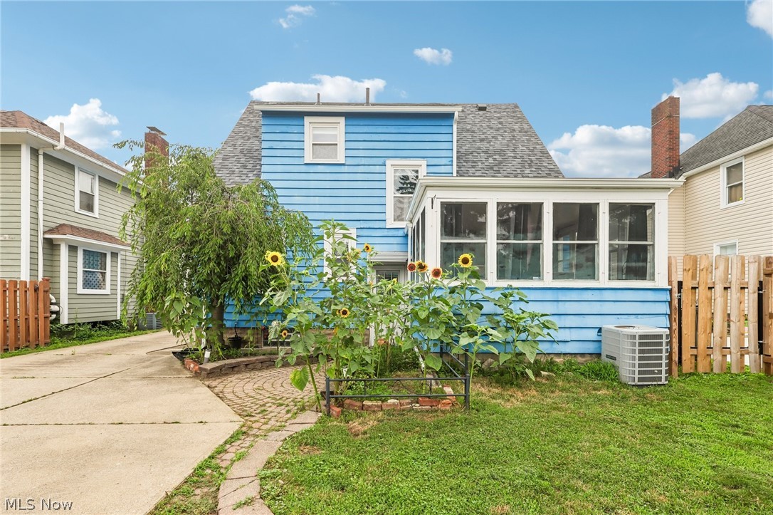 83 Hayes Street Painesville OH 44077