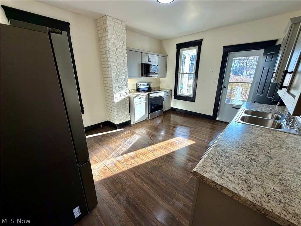 1529 Stark Avenue SW Canton OH 44706
