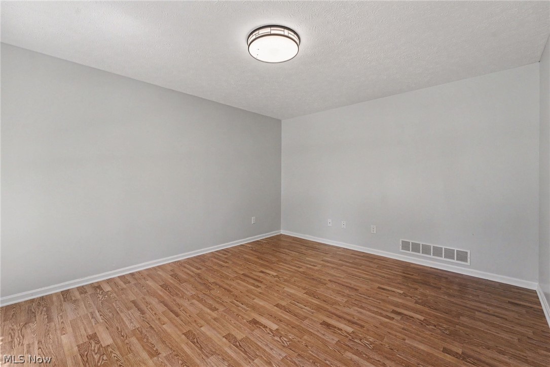 1023 Coopers Run Amherst OH 44001