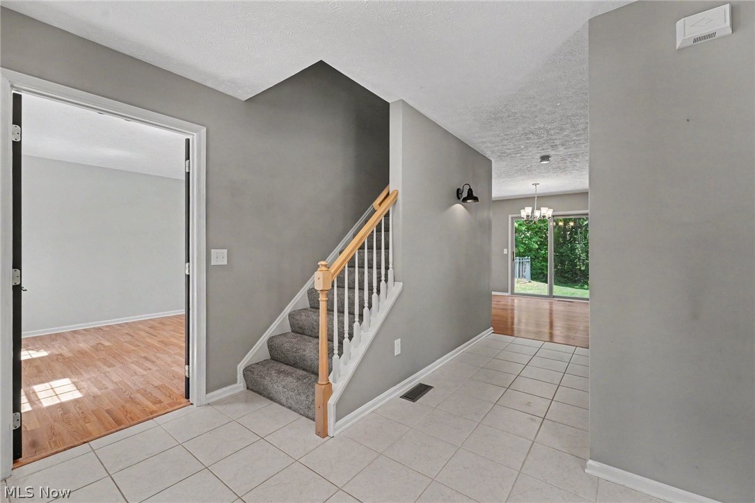 1023 Coopers Run Amherst OH 44001