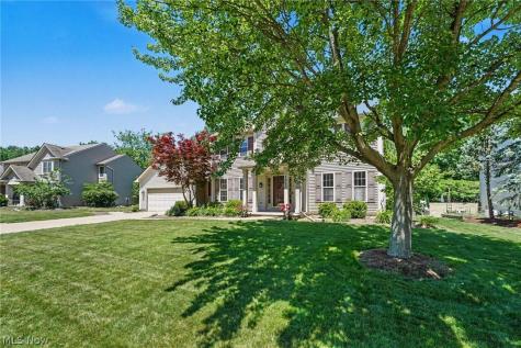 1023 Coopers Run Amherst OH 44001
