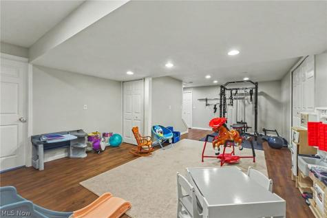 1023 Coopers Run Amherst OH 44001