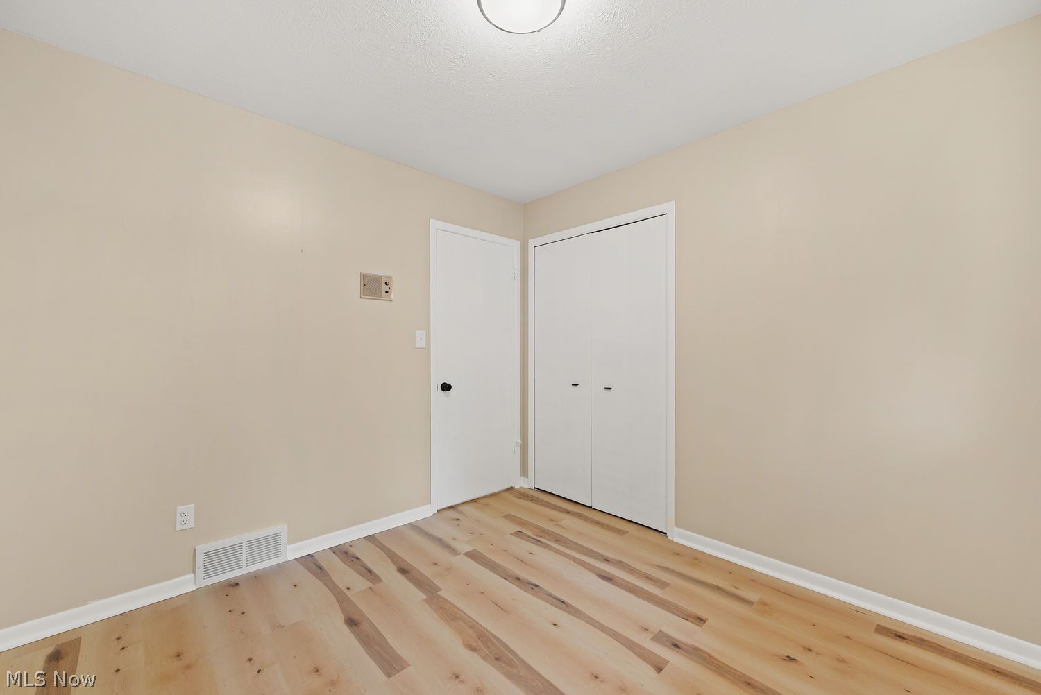 4909 Porter Road North Olmsted OH 44070