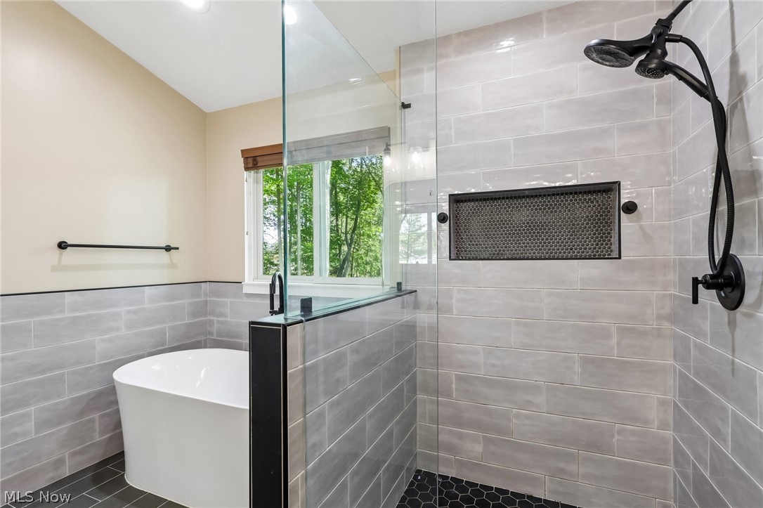 4377 Stonegate Drive Ashtabula OH 44004