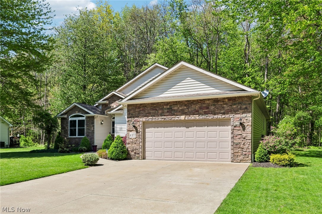 4377 Stonegate Drive Ashtabula OH 44004