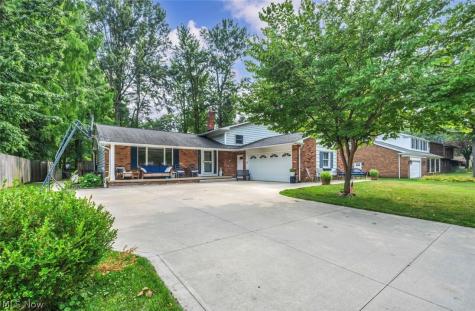 9128 Idlewood Drive Mentor OH 44060