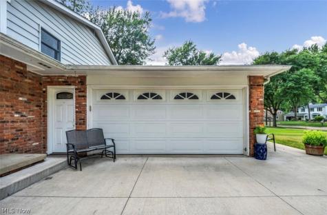 9128 Idlewood Drive Mentor OH 44060