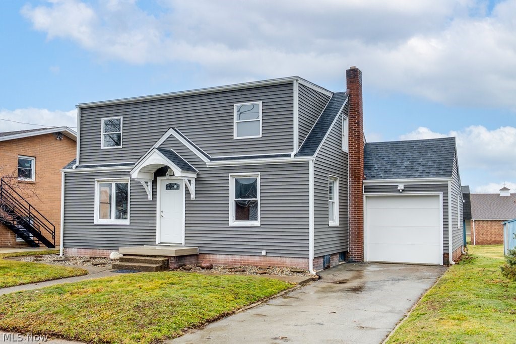 404 Union Avenue Minerva OH 44657