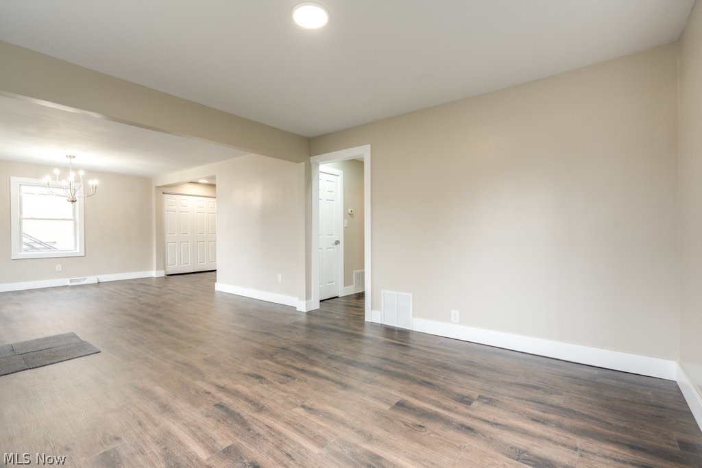 404 Union Avenue Minerva OH 44657