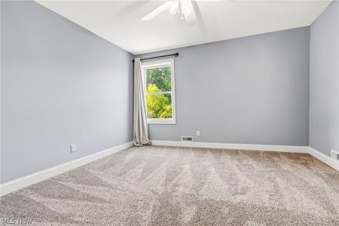 3610 Lake Center Street NW Uniontown OH 44685